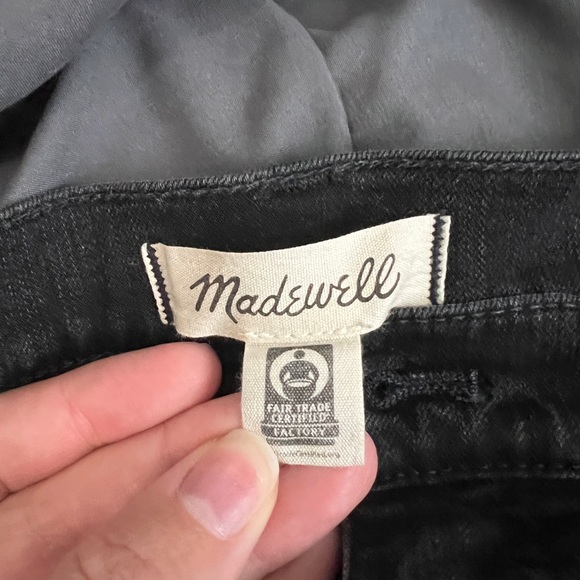 Madewell Roadtrip Biker Short - Picture 2 of 4